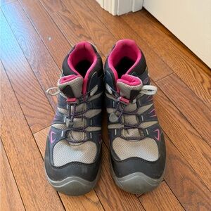 Used Keen hiking boots